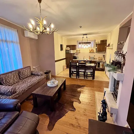 Hamars - Highland Haven Razlog